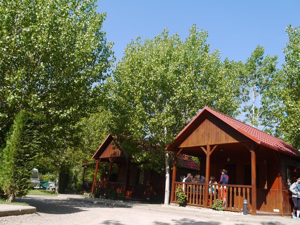 Càmping Riera Merlès Borredá Exterior foto