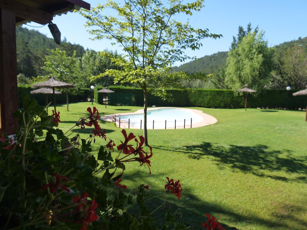 Càmping Riera Merlès Borredá Exterior foto